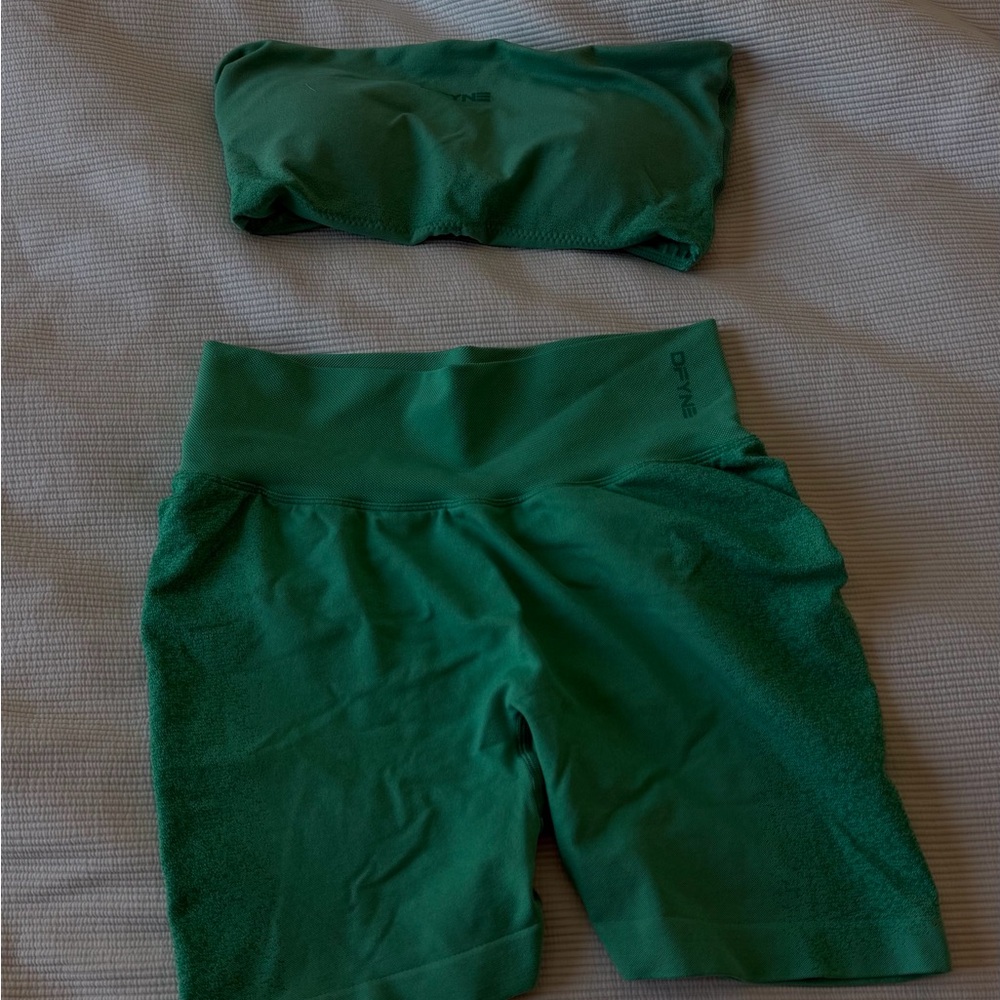 Dfyne Women's Green Bike Shorts